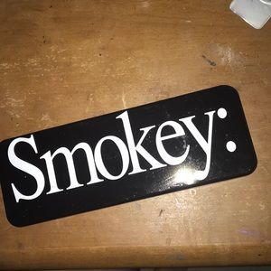 3/$15💸LIGHTLY USED Smokey pallet